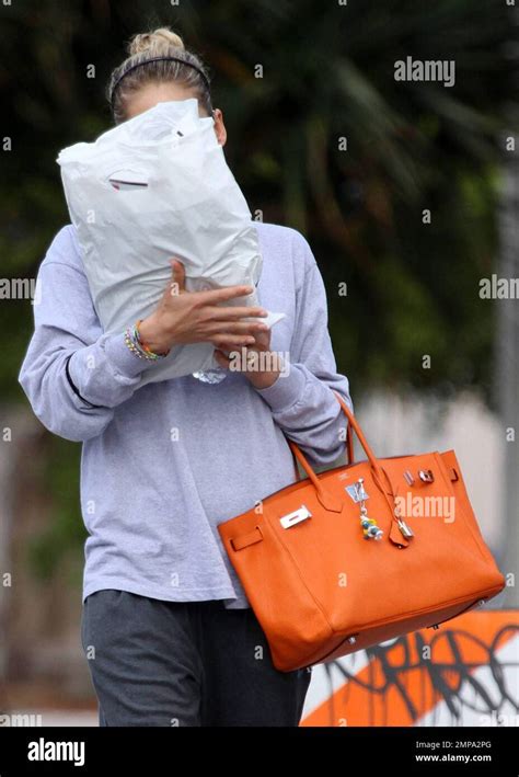 hermes store looting|Hermes bag Miami beach.